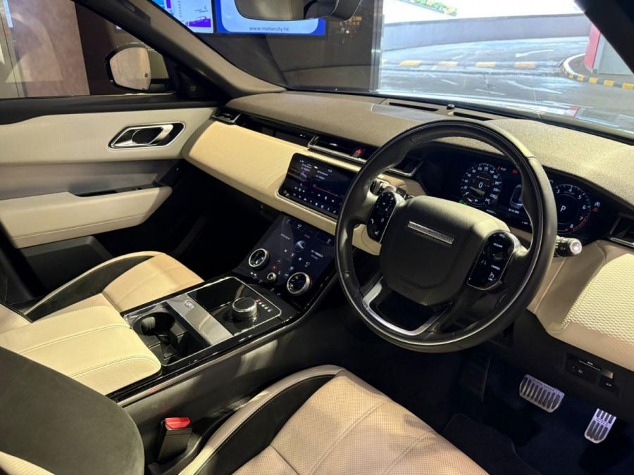 Velar R-Dynamic S P250 - Image 4